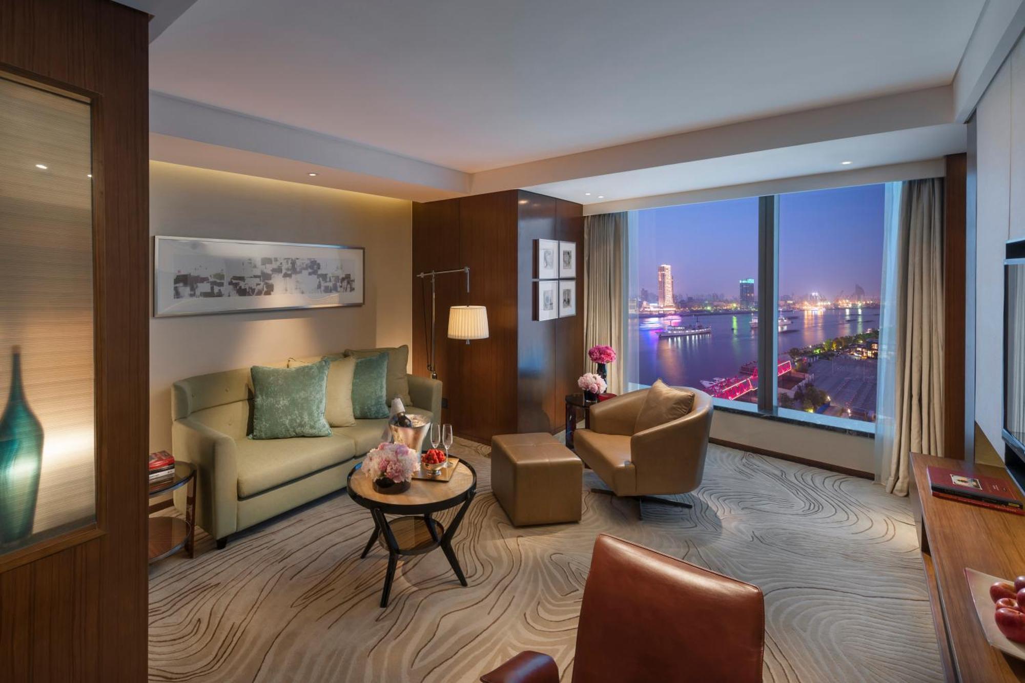 Mandarin Oriental Pudong, Shanghai Hotel Exterior photo